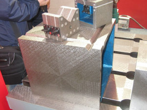 河北大理石平臺在鈑金行業(yè)的應(yīng)用